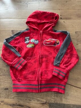 Disney Pixar Cars Red Lightning McQueen Hoodie zipper size 4